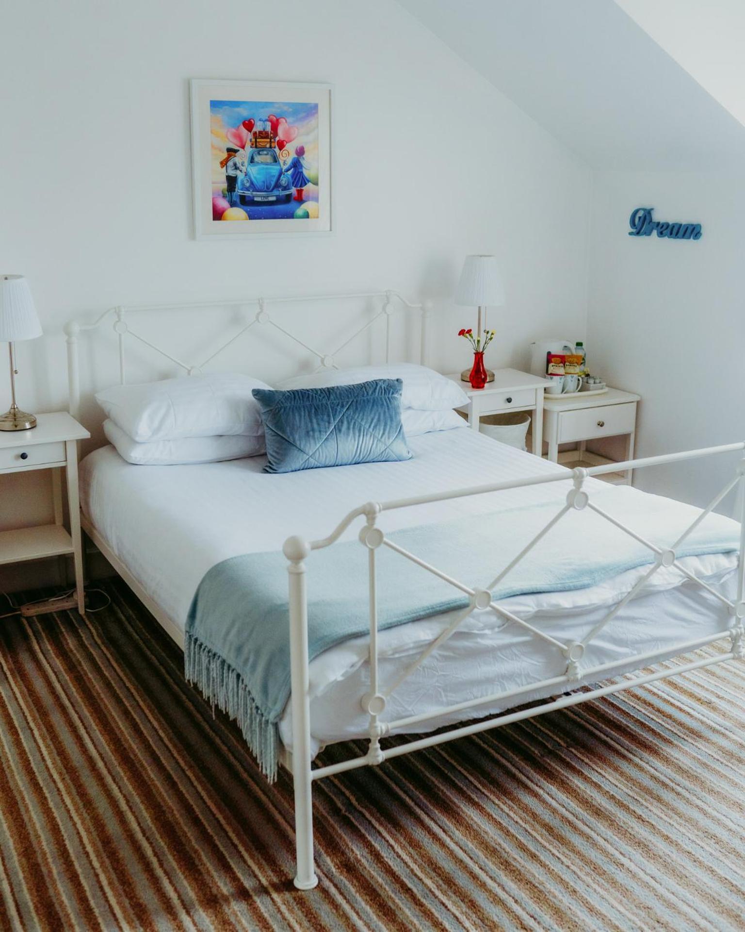 Dawn Break Guest House Largs Bagian luar foto